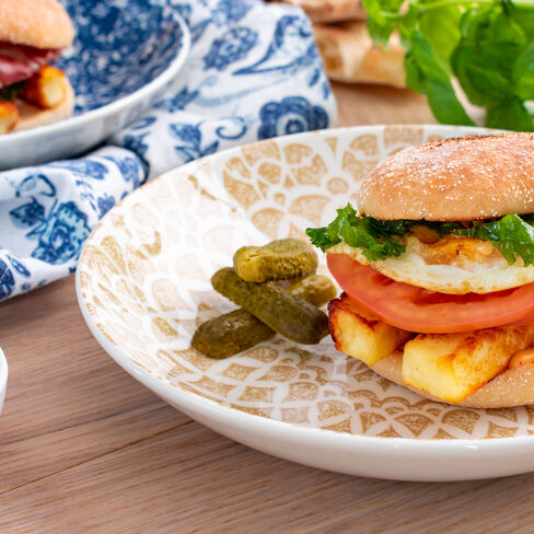 Halloumi-slider paistetulla munalla