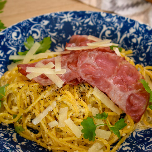 Spagetti carbonara coppa